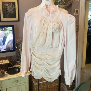 Peach and cream blouse. XS
